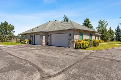 Property 26-8099 - Photo 27