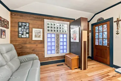 Property 26-10337 - Photo 9