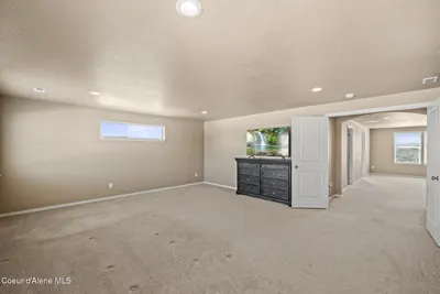 Property 26-9568 - Photo 26