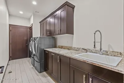 Property 26-3517 - Photo 30