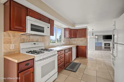 Property 26-7896 - Photo 7