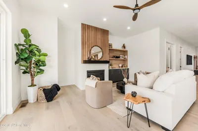 Property 26-8537 - Photo 12