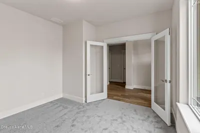 Property 25-11228 - Photo 3
