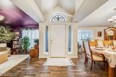 Property 26-9833 - Photo 5