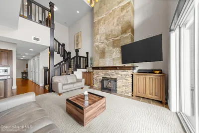 Property 26-1649 - Photo 3