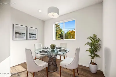 Property 26-10115 - Photo 27
