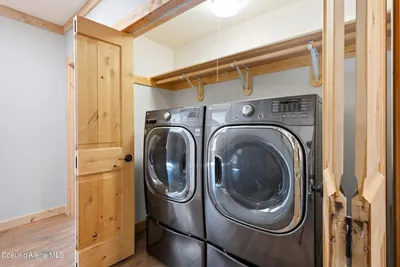 Property 26-8128 - Photo 39