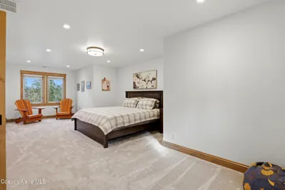 Property 26-9760 - Photo 63