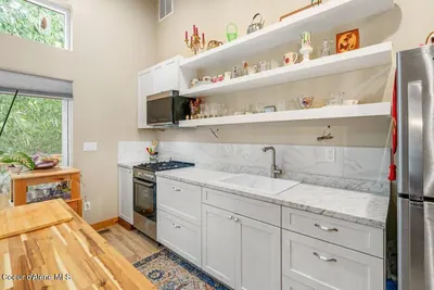 Property 26-9915 - Photo 22