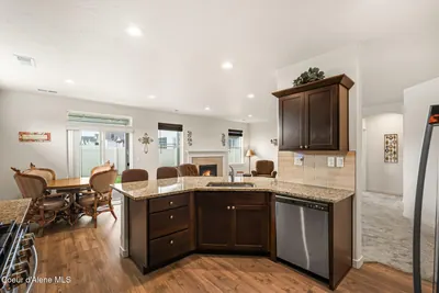 Property 26-10490 - Photo 7