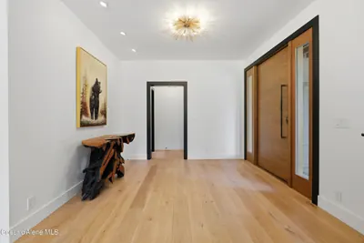 Property 26-7856 - Photo 5