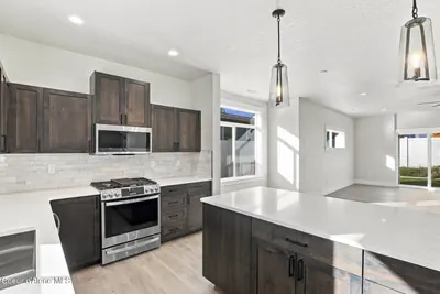 Property 26-10096 - Photo 11