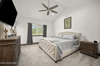 Property 26-7826 - Photo 25