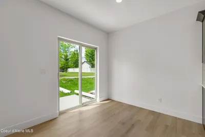 Property 26-9200 - Photo 12