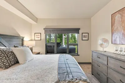 Property 26-9647 - Photo 48