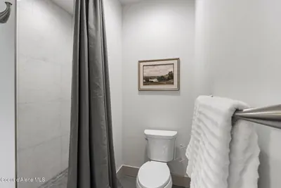 Property 26-10390 - Photo 25