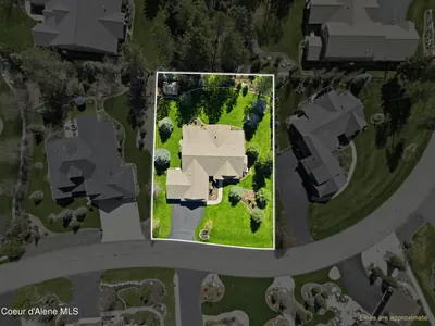 Property 26-10066 - Photo 60