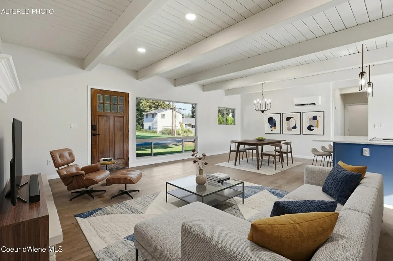 Property 26-8115 - Photo 1