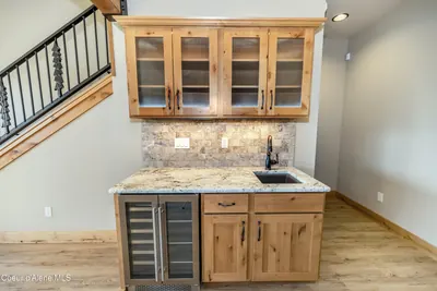 Property 26-1796 - Photo 2