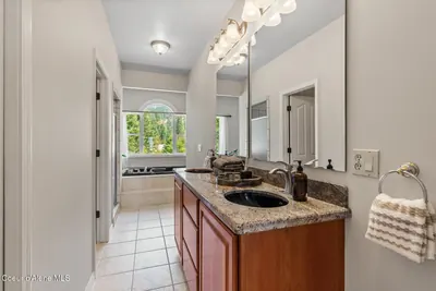 Property 26-8644 - Photo 23
