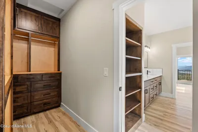 Property 26-4231 - Photo 27