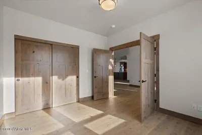 Property 26-9812 - Photo 16