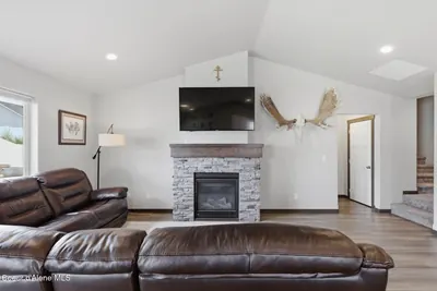 Property 26-7849 - Photo 5