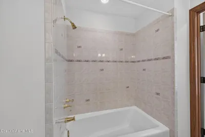 Property 26-7394 - Photo 57