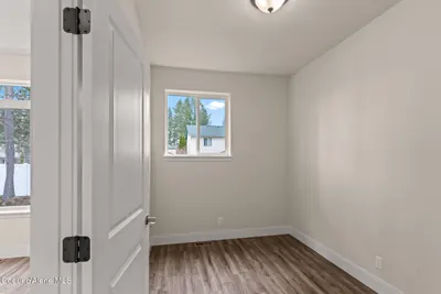 Property 26-1111 - Photo 11