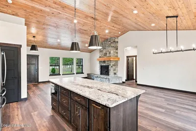 Property 26-9228 - Photo 16
