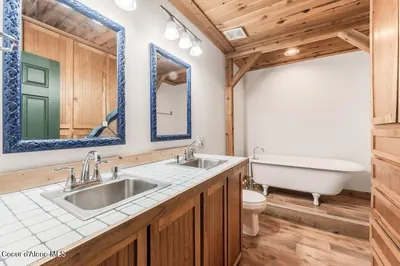 Property 26-9067 - Photo 12