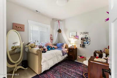 Property 26-7528 - Photo 11