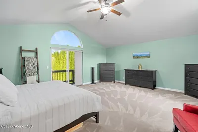 Property 26-10085 - Photo 11