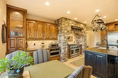 Property 26-1338 - Photo 26