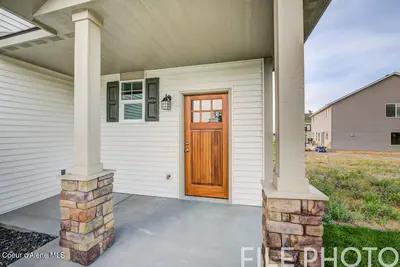 Property 26-1383 - Photo 2