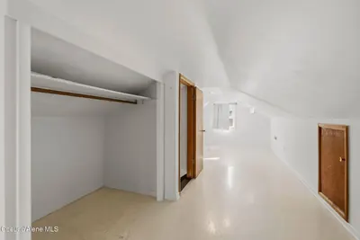 Property 26-8606 - Photo 25