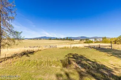 Property 26-9913 - Photo 52