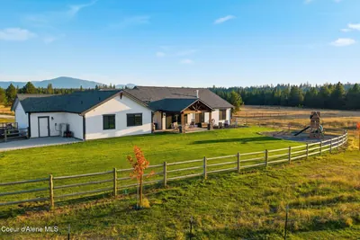 Property 26-10379 - Photo 46
