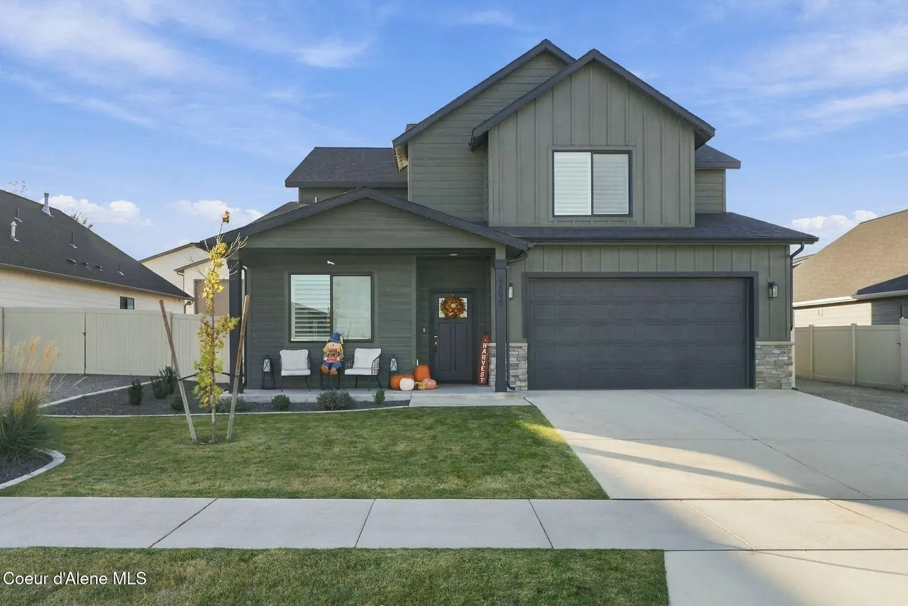 Property 26-10403 - Photo 1