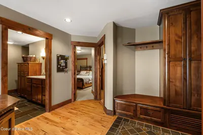 Property 26-10268 - Photo 18