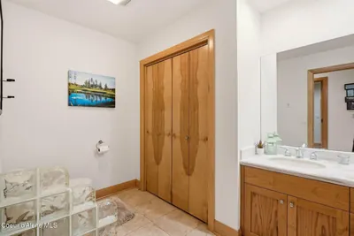 Property 26-7018 - Photo 35