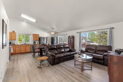 Property 26-9105 - Photo 1
