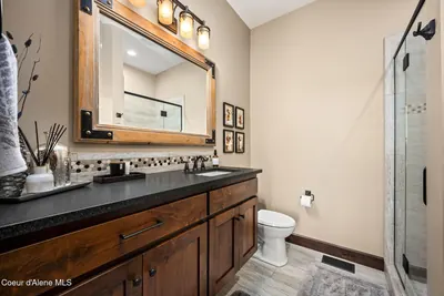 Property 26-10600 - Photo 40