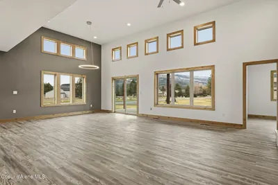 Property 26-9425 - Photo 7