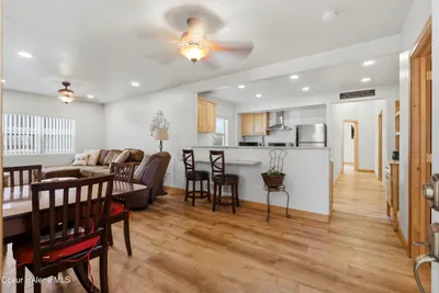 Property 26-10606 - Photo 5