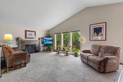 Property 26-8886 - Photo 3