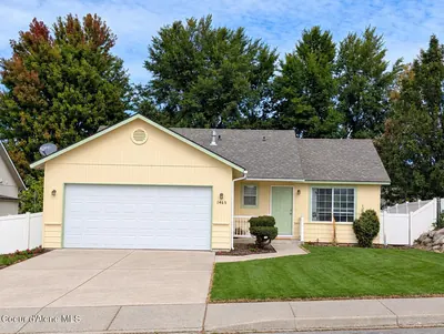 Property 26-10211 - Photo 1