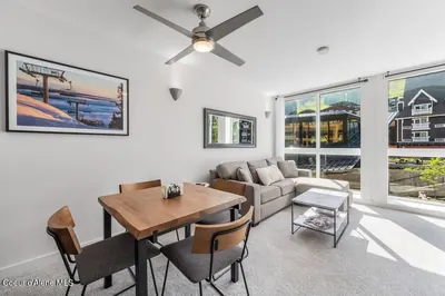 Property 26-6240 - Photo 2
