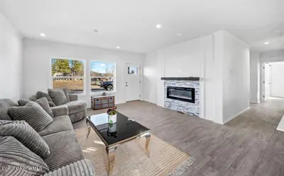 Property 26-7956 - Photo 19