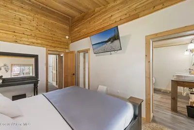 Property 26-7911 - Photo 28